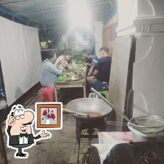 Lesehan Cimotz: Santap Nikmat di Jantung Kota Cilacap